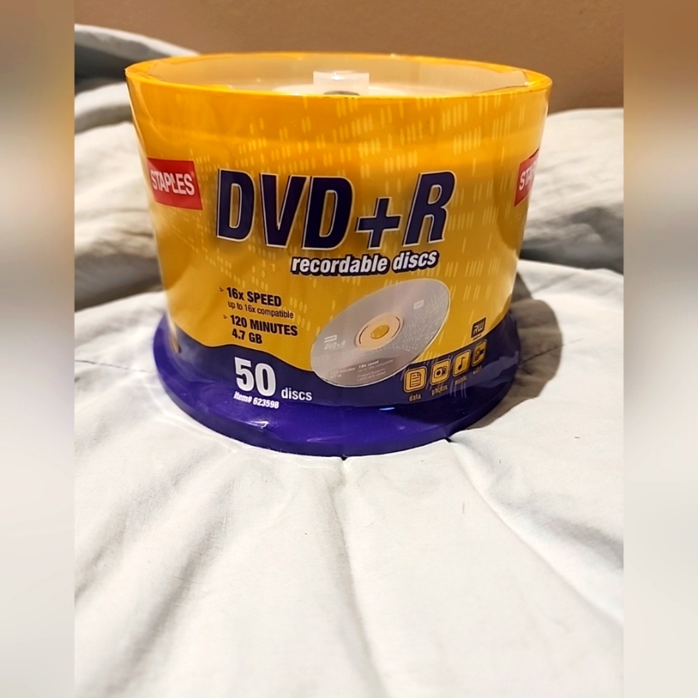 Sealed 50 Staples DVD+R discs